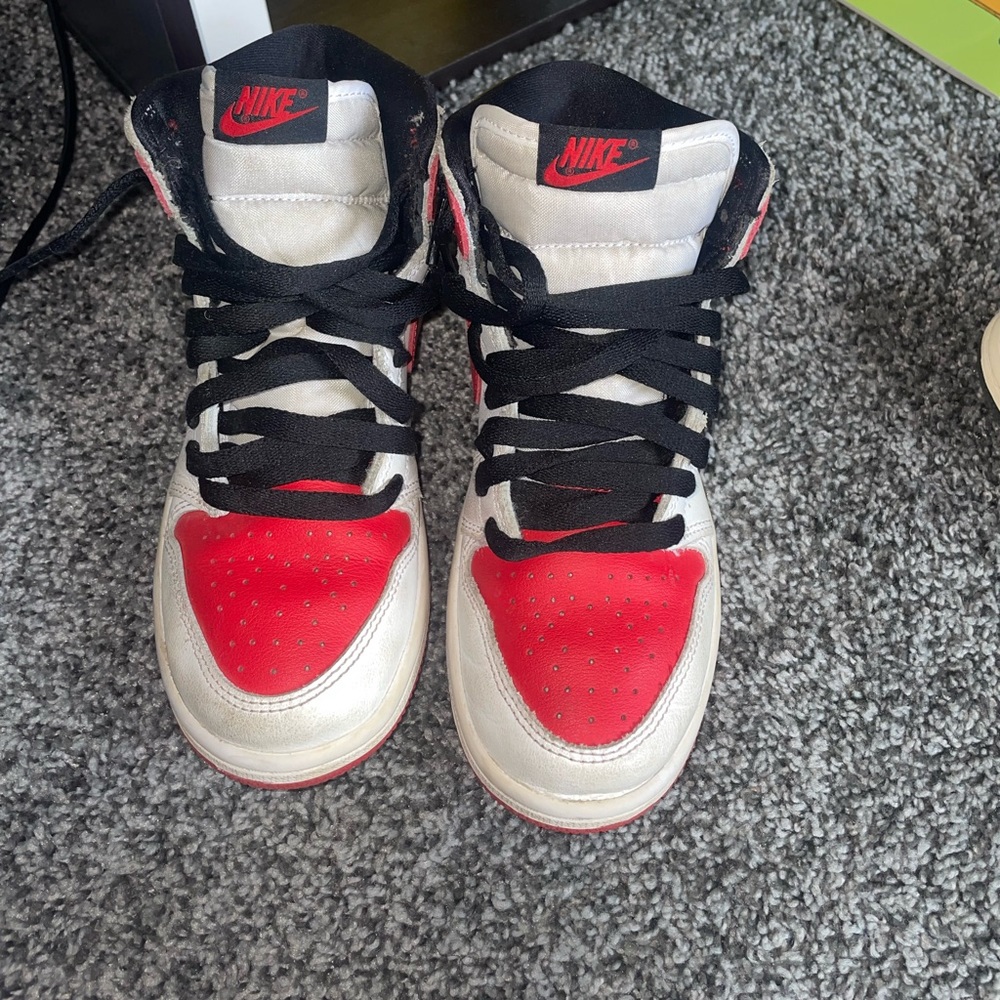 Boys red and white air Jordan 1s‼️‼️‼️